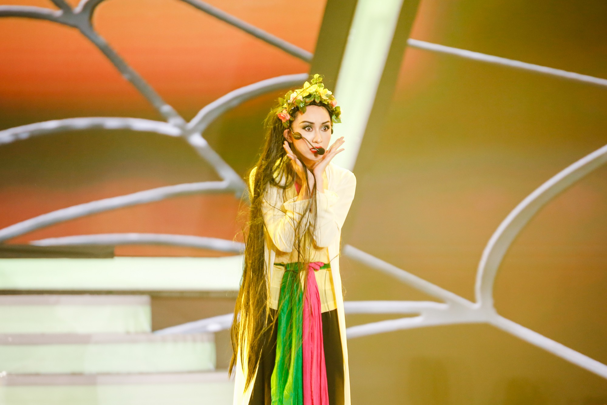 Gương mặt thân quen tập 12: Hóa Xúy Vân khiến Đàm Vĩnh Hưng hoảng hốt nhưng Hà Thu vẫn phải tiếc nuối ra về