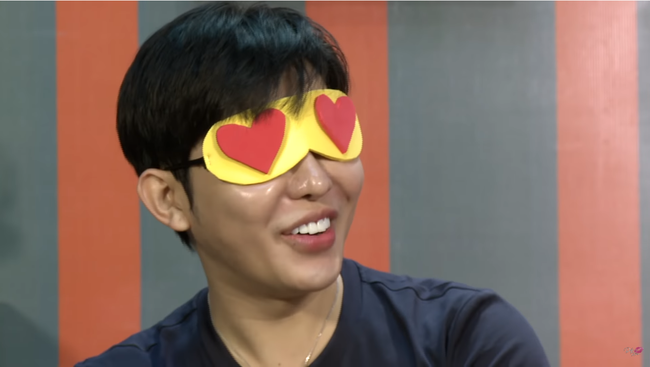 Vừa nhận gạch đá vì hẹn hò phản cảm, Date & Kiss vội vàng tung cảnh hôn của cặp đôi đam mỹ