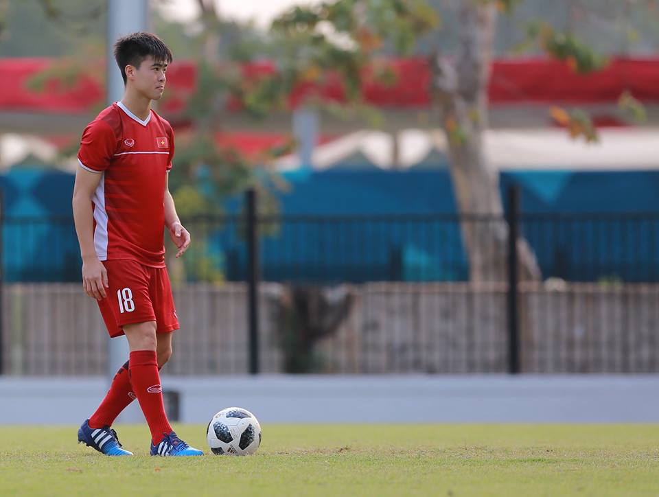 Lộ danh sách U23 Việt Nam đấu súng với Syria: Công Phượng ra rìa