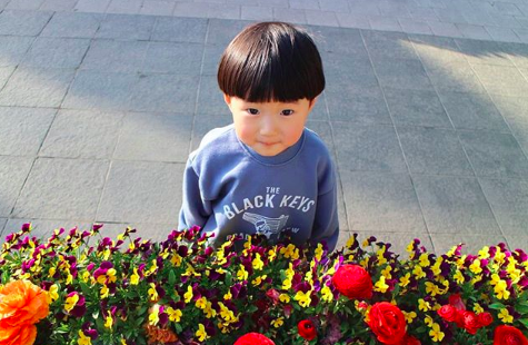 Cô bé Hàn Quốc gây bão vì clip nói không với người lạ ngày nào đã lớn và xinh xắn lắm rồi!