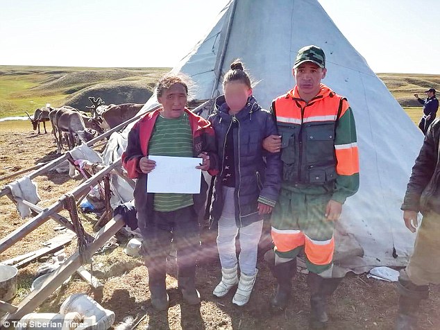 Nga: Bé gái sống một mình 2 tuần trên lãnh nguyên nhiều gấu dữ