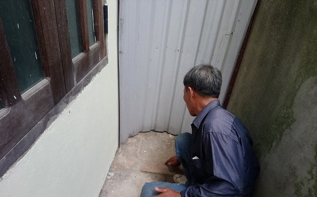 Bé gái sơ sinh còn nguyên dây rốn bị bỏ rơi trong chùa ở Huế