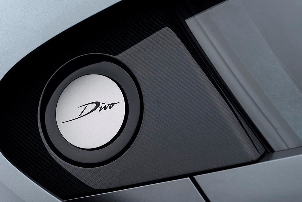 Cận cảnh siêu phẩm Bugatti Divo giá 135 tỷ nhưng cháy hàng