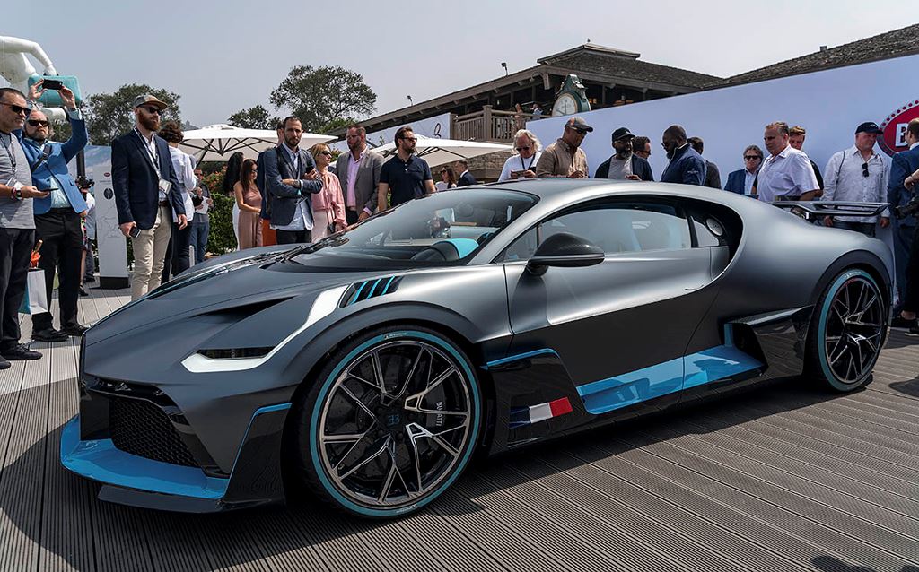 Cận cảnh siêu phẩm Bugatti Divo giá 135 tỷ nhưng cháy hàng
