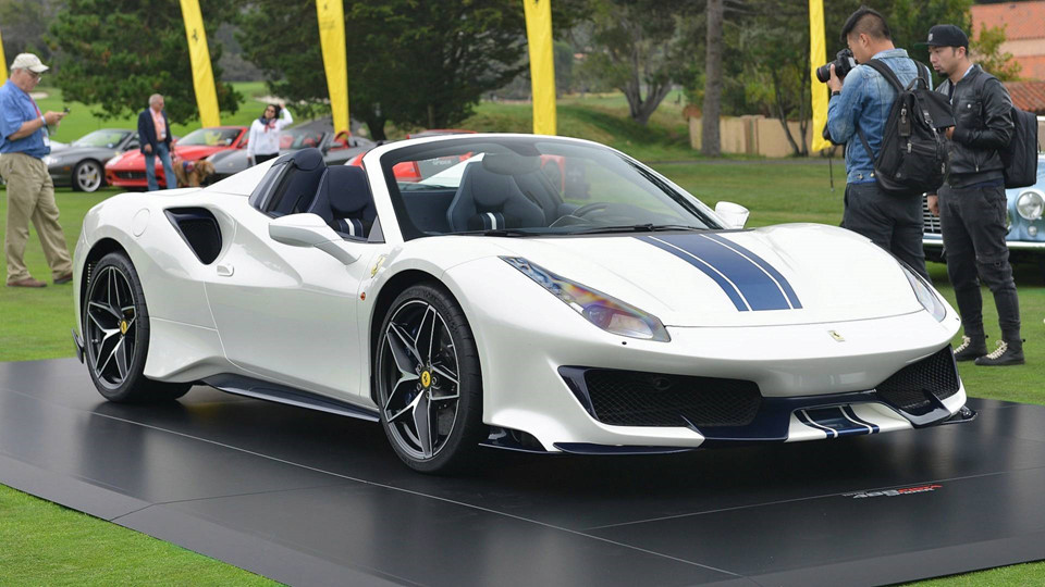 Ferrari 488 Pista Spider - mẫu mui trần thứ 50 của Ferrari ra mắt
