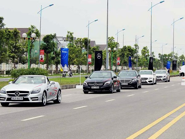 Hành vi đặc biệt nguy hiểm: Cả triệu tài xế Việt đang xem thường