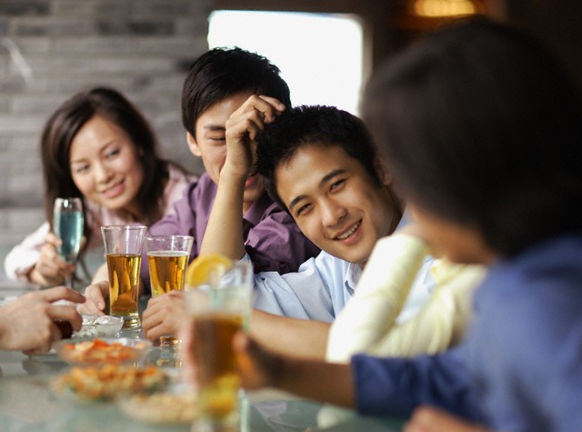 Nhờ bạn chăm sóc vợ, đến khi đi xuất khẩu lao động về, tôi mất luôn vợ