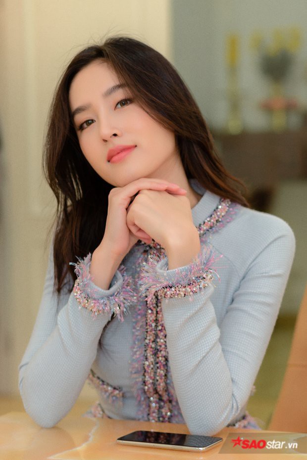 Hoa hậu chuyển giới Nong Poy: Từ cậu bé bị đánh vì mặc trộm váy mẹ đến mỹ nhân được khao khát nhất Thái Lan