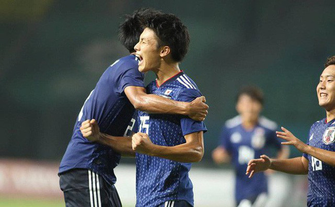 U23 Nhật Bản lột xác, ngạo nghễ vào bán kết bằng hình ảnh đáng sợ