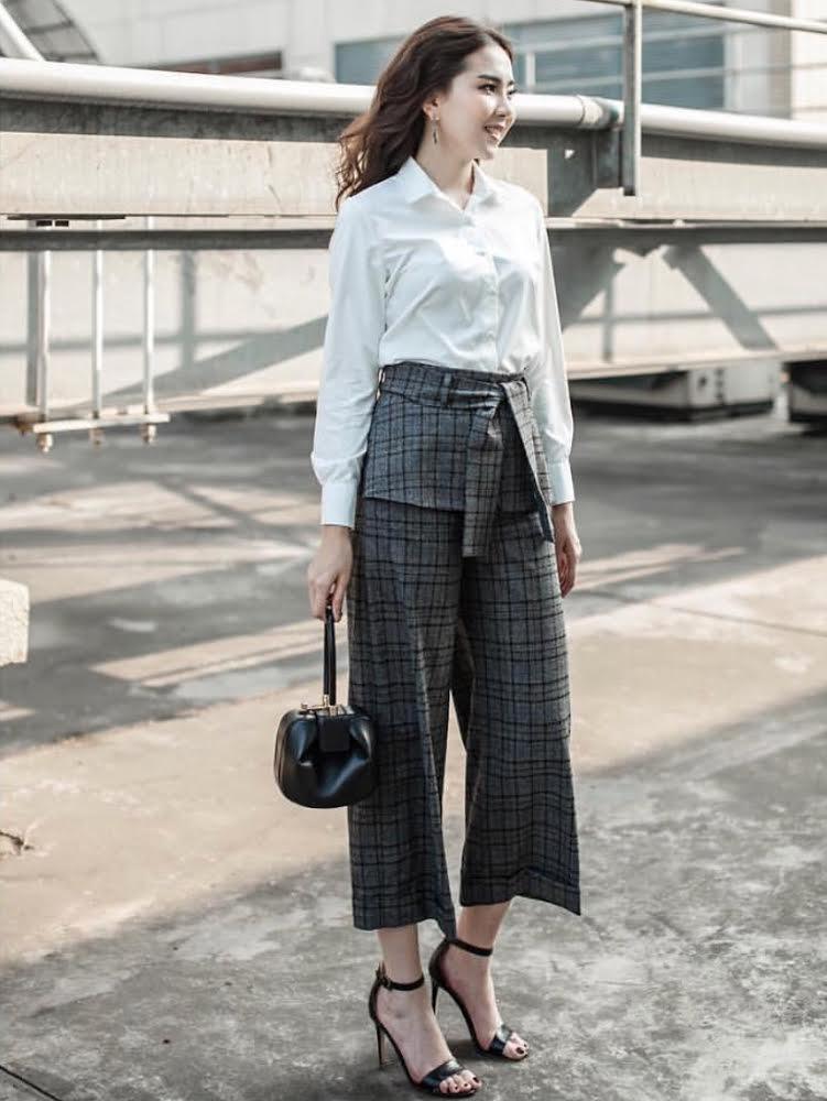 Váy thắt nơ vừa hết hot, chị em lại săn lùng kiểu quần thắt nơ của mẹ để diện thu