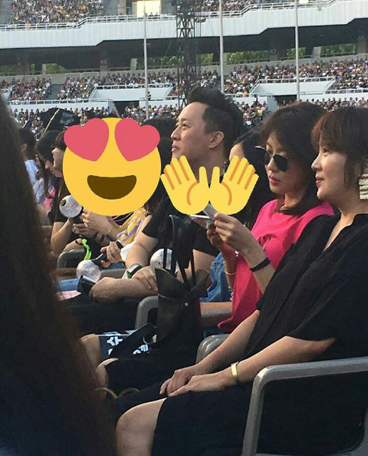 Toàn sao khủng đến xem concert BTS: Park Seo Joon rủ cả dàn diễn viên, Park Bo Gum quẩy quên hình tượng