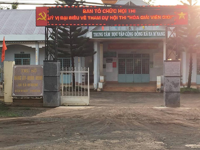 Khởi tố nguyên trưởng công an xã xác nhận khống giấy tờ cho người bị truy nã