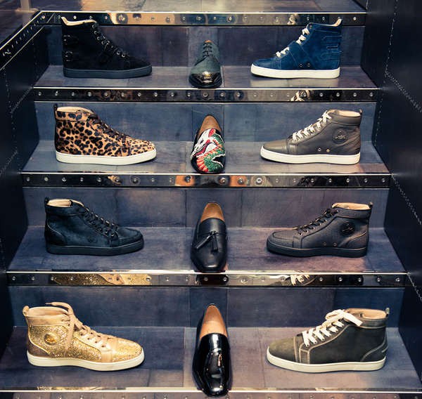 Giới thượng lưu Singapore phát biểu sau khi xem Crazy Rich Asians: Quần áo ngoài đời còn xa xỉ hơn, nhưng chúng tôi không tiệc tùng nhiều tới vậy!