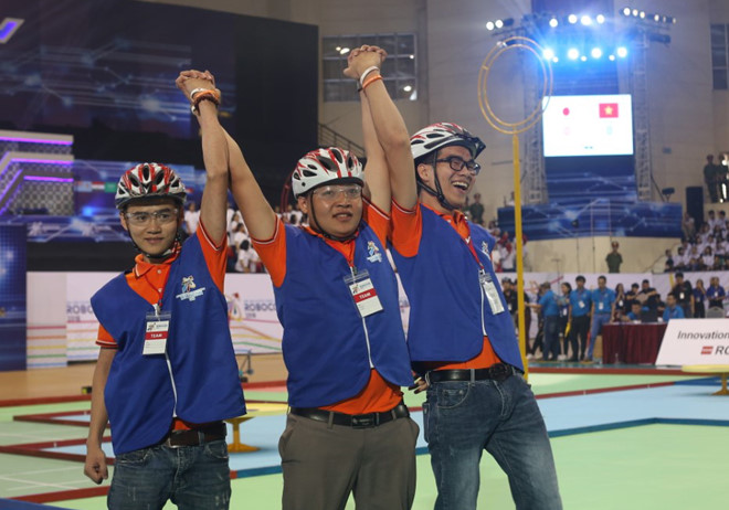 Việt Nam lần thứ bảy vô địch ABU Robocon 2018