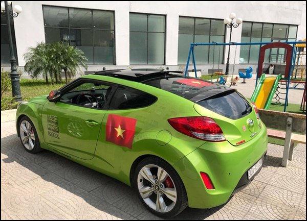 Dàn quái xế, siêu xe thi nhau độ cổ động U23 Việt Nam