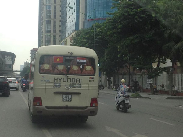 Màn dự đoán tỉ số trận U23 Việt Nam - U23 Syria của chiếc xe khách khiến dân mạng thích thú