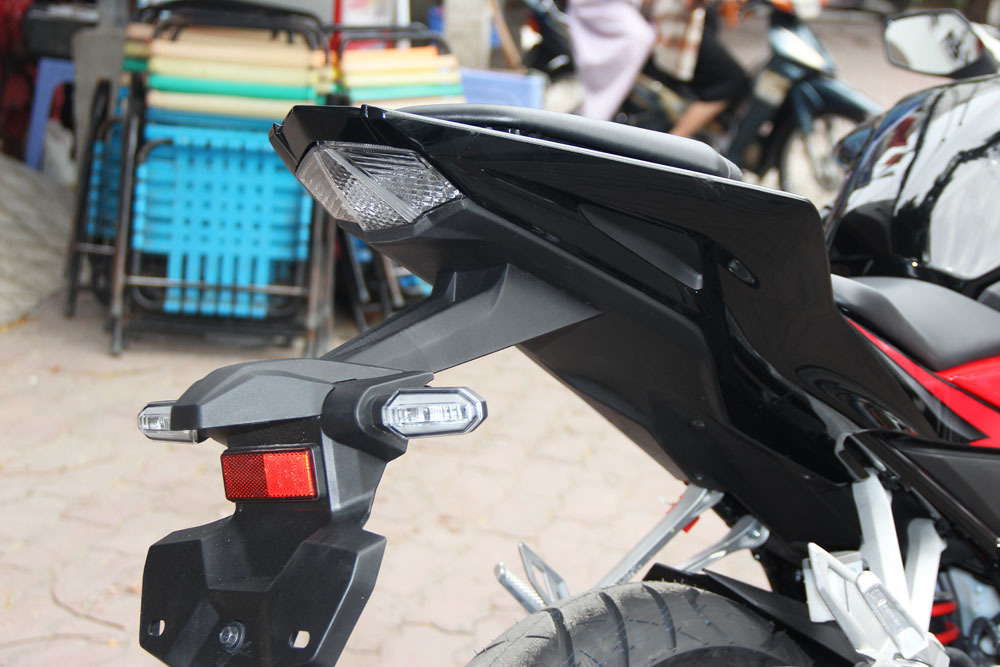 Honda CBR150R 2018 về Việt Nam giá 78 triệu