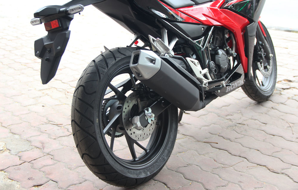 Honda CBR150R 2018 về Việt Nam giá 78 triệu