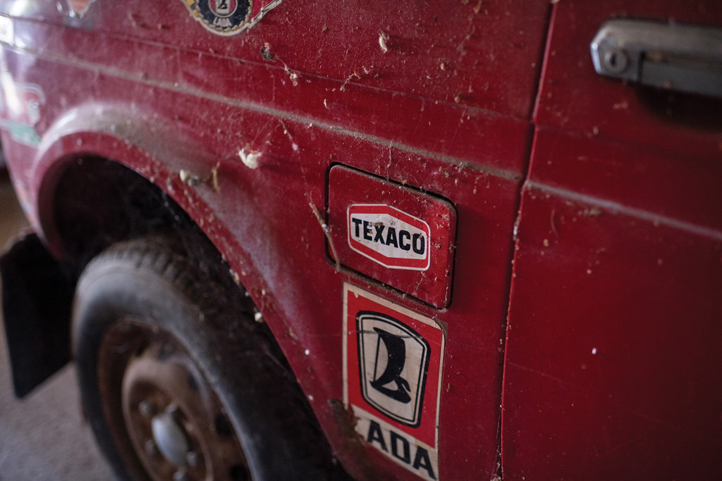 Xe đồng nát Lada Niva 1981 giá gần 100.000 USD