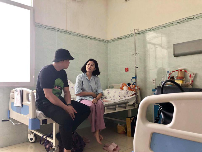 Cách nhau nửa vòng Trái đất và cũng đang ở cữ nhưng Thanh Thảo vẫn dành điều thiết thực cho Mai Phương