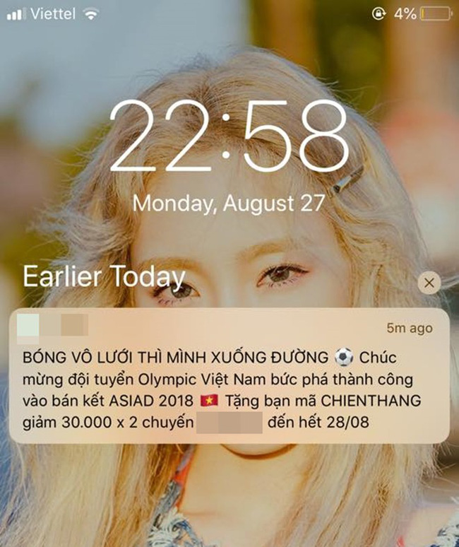 Văn Toàn ghi bàn giúp Việt Nam vào bán kết ASIAD, thuốc nhuộm tóc vàng giảm giá kịch sàn, người tên Toàn nhận ưu đãi khủng