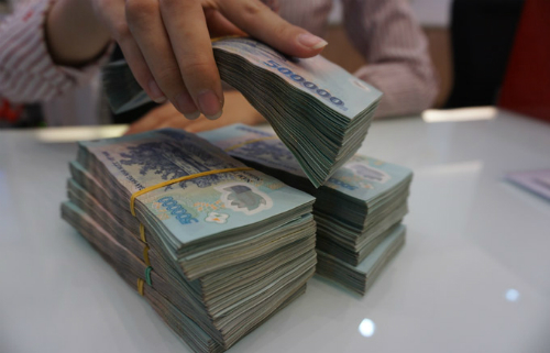 Lãi suất tiền gửi tiếp tục tăng