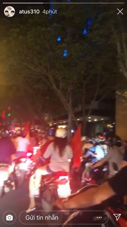 Sao Vbiz vỡ oà sung sướng khi Văn Toàn ghi bàn, đưa Việt Nam vào bán kết ASIAD 2018