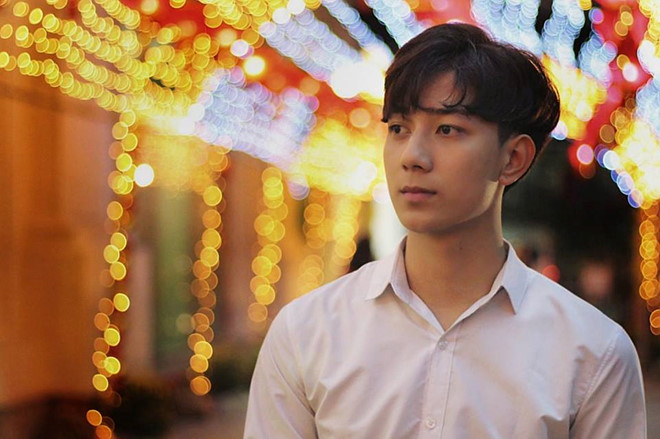 Sự thật bức ảnh 9X điển trai cổ vũ Olympic Việt Nam sau trận tứ kết