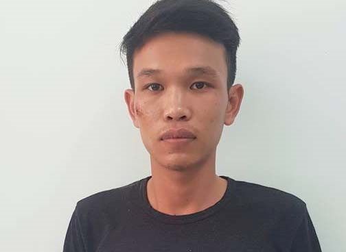 Thanh niên đâm chết bạn gái vì bị chê ít học