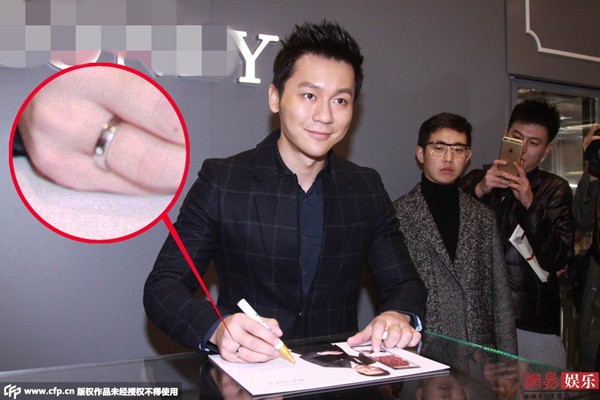 Lý Thần cuối cùng cũng xuất hiện nhưng không còn đeo nhẫn đôi với Phạm Băng Băng?