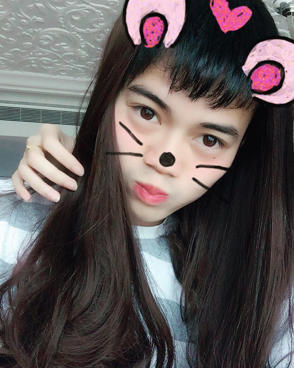 Có một Văn Toàn lầy lội với loạt ảnh sống ảo không giống ai