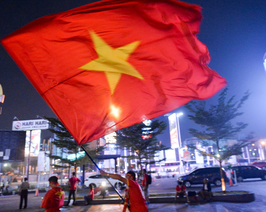 Olympic Việt Nam nhận thưởng nóng 25.000 USD ngay sau trận đấu