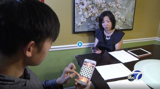 Sang Việt Nam chơi, gia đình Mỹ hết hồn với hóa đơn 300 triệu phí dữ liệu di động khi về nhà