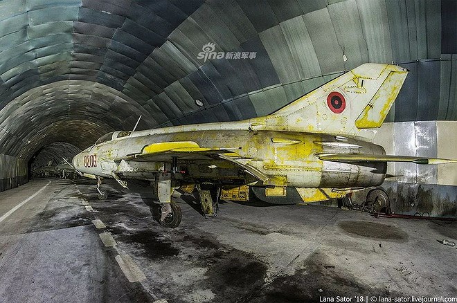 [ẢNH] Kinh ngạc trước khu nghĩa địa chiến đấu cơ Trung Quốc cực lớn tại Đông Âu