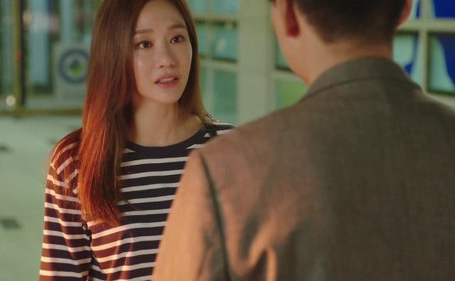 Mẹ chồng tương lai hắt cả chậu nước vào mặt chỉ vì tôi trót nhờ bạn trai… rửa bát cùng