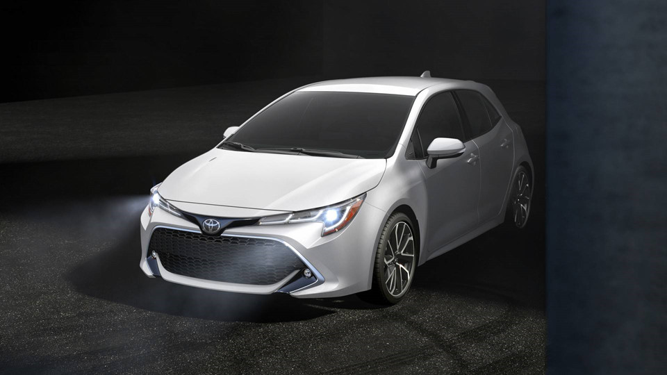 Toyota Corolla với thiết kế lột xác sẽ ra mắt vào tháng 10