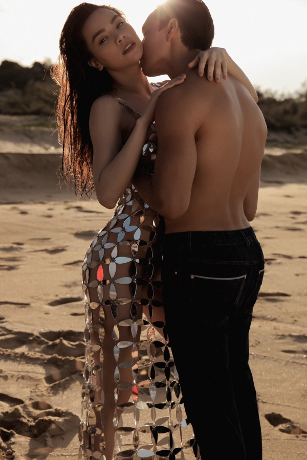 MV mới của Hồ Ngọc Hà cùng người tình đạt nửa triệu view chỉ sau nửa tiếng MV mới của Hồ Ngọc Hà cùng người tình đạt nửa triệu view chỉ sau nửa tiếng