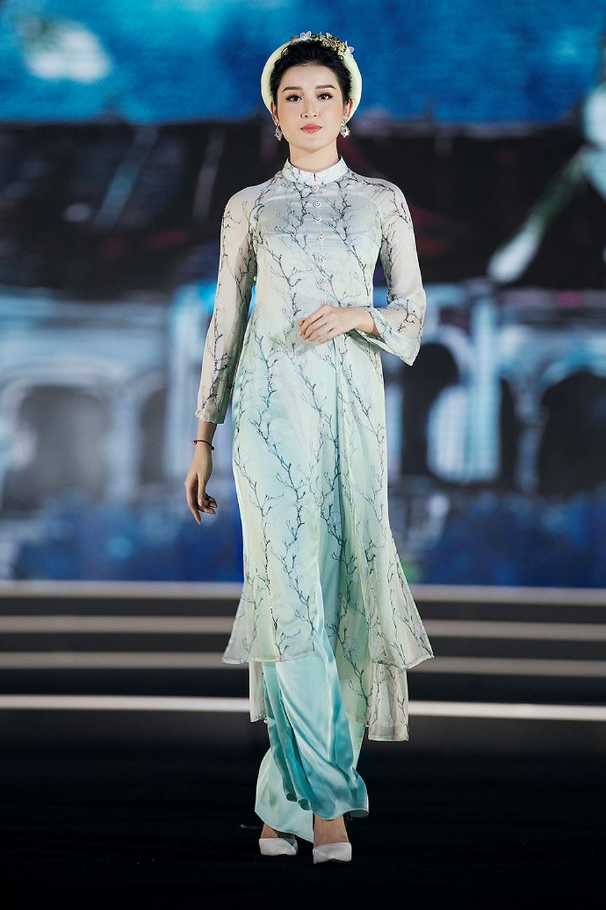 Người đẹp Thời trang của Hoa hậu Việt Nam 2018 gián đoạn vì sự cố