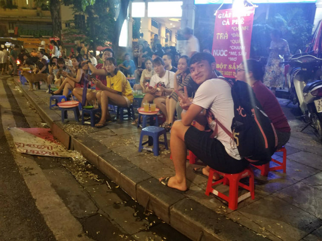 Dân Hà Nội đua nhau hốt bạc cùng U23 Việt Nam mùa ASIAD