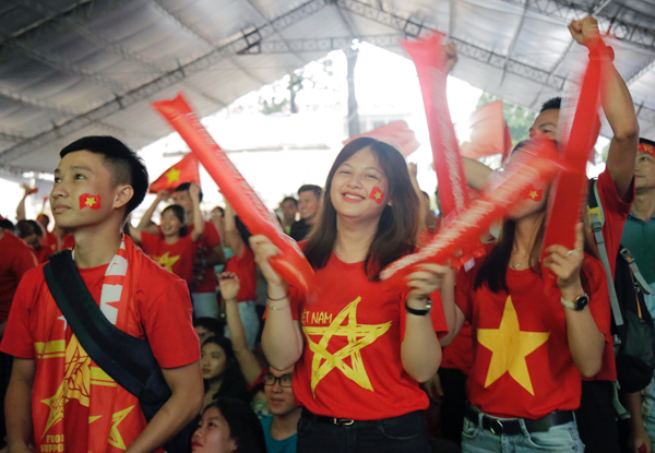 Cảm xúc vui buồn trong trận đấu Việt Nam - Hàn Quốc