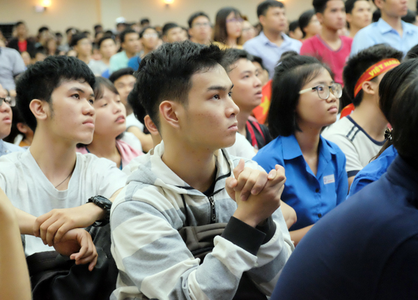 Cảm xúc vui buồn trong trận đấu Việt Nam - Hàn Quốc