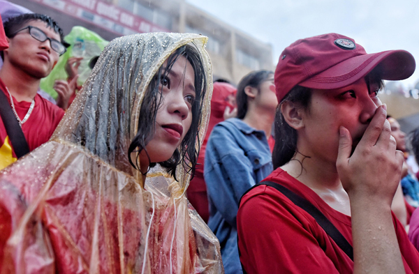 Cảm xúc vui buồn trong trận đấu Việt Nam - Hàn Quốc