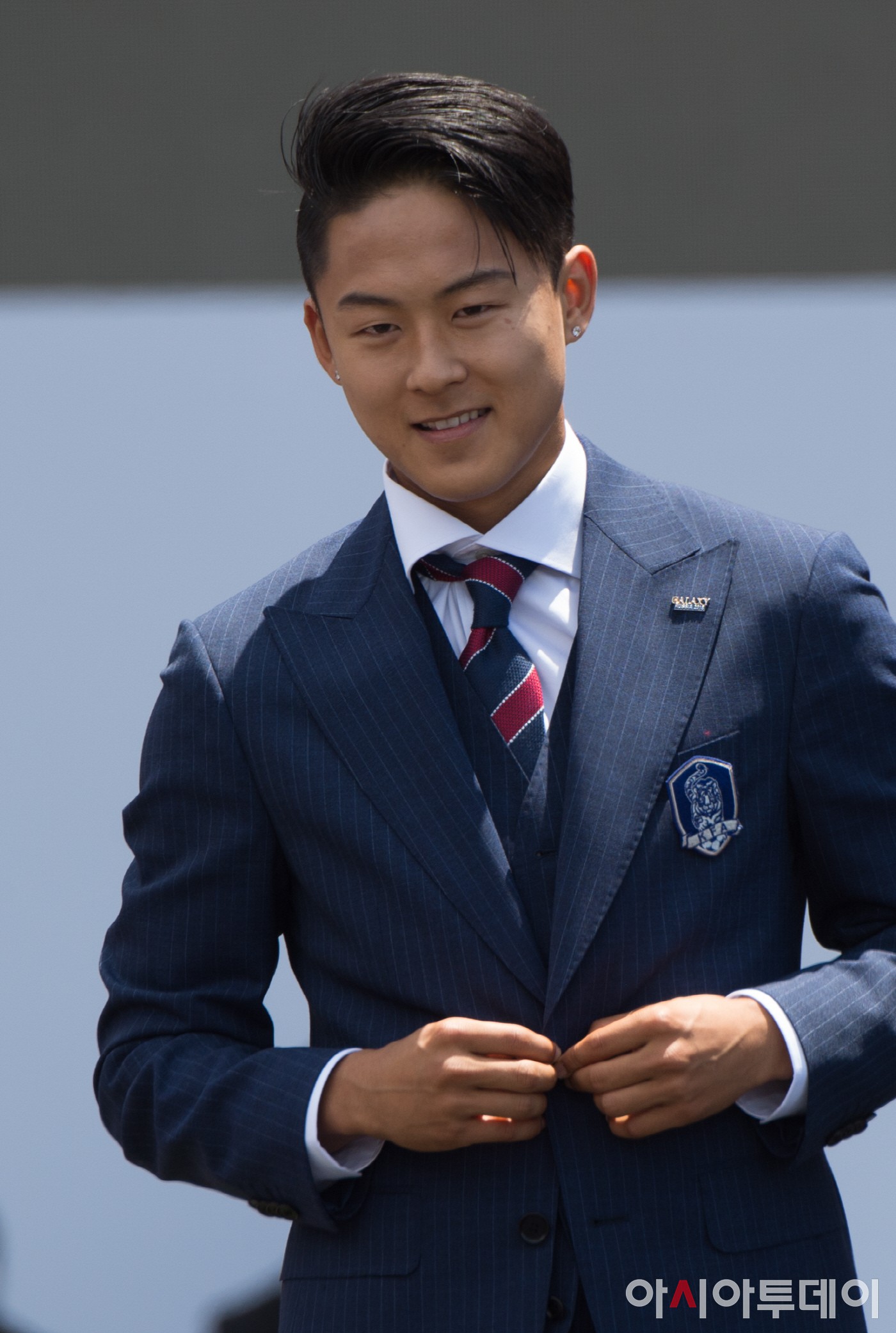 Chân dung Messi Hàn 2 lần ghi bàn vào lưới Việt Nam: Thần đồng bóng đá 20 tuổi, em út nhắng nhít đáng yêu của tuyển Olympic Hàn Quốc