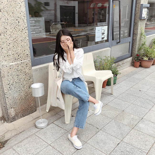 Trời chớm thu, loạt hot trend của mùa mới đều góp mặt trong street style tuần này của các quý cô châu Á