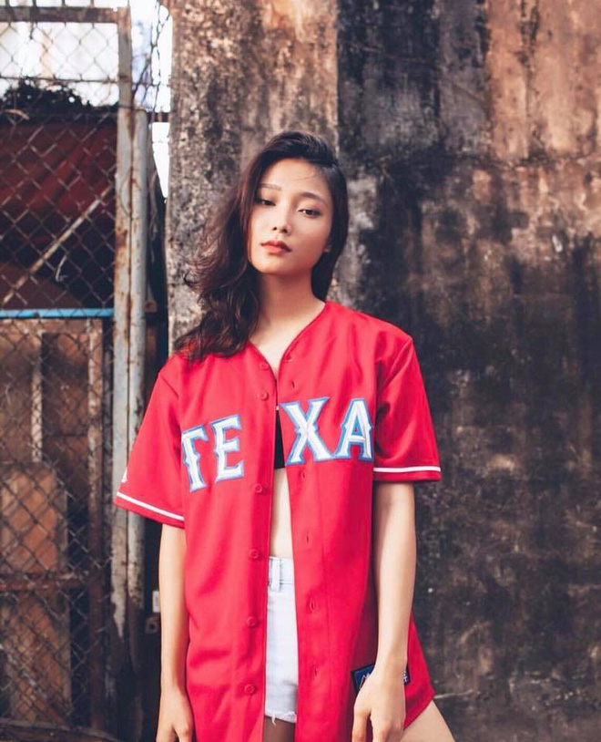 Hot girl bóng rổ RMIT: Trung phong cao 1m72 nổi bật trên sân đấu, ngoài đời chất miễn bàn!