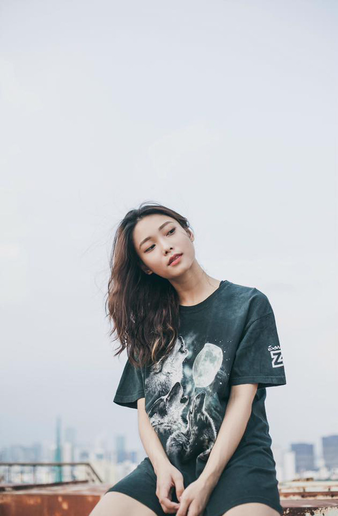 Hot girl bóng rổ RMIT: Trung phong cao 1m72 nổi bật trên sân đấu, ngoài đời chất miễn bàn!