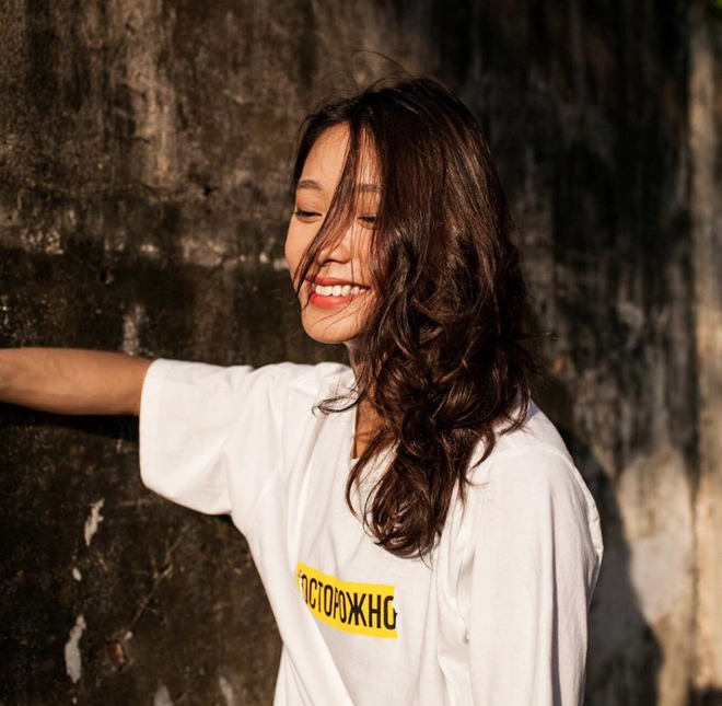 Hot girl bóng rổ RMIT: Trung phong cao 1m72 nổi bật trên sân đấu, ngoài đời chất miễn bàn!