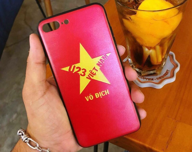 Ốp lưng in hình Olympic VN đắt hàng mùa Asiad