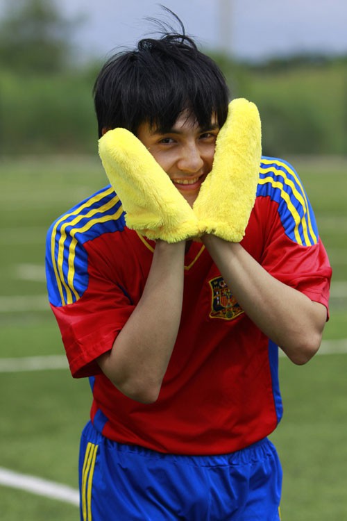 Cách sao Việt thể hiện tình yêu mãnh liệt với bóng đá: người rầm rộ, người âm thầm nhưng vẫn nồng nhiệt hết mức!