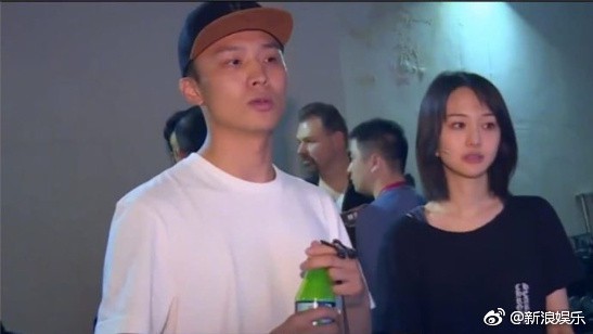 Bạn trai thiếu gia ra mặt đáp trả antifan Trịnh Sảng trước những lời công kích ác ý